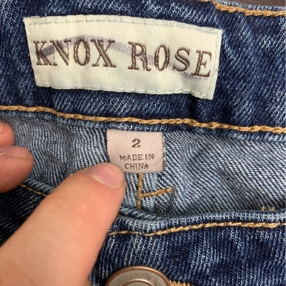 Knox Rose Women’s Aztec Embroidered Side Dark Wash Jeans Size 2 - Picture 3 of 6